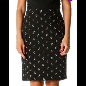 NWOT Ann Taylor Black Floral Pencil Skirt